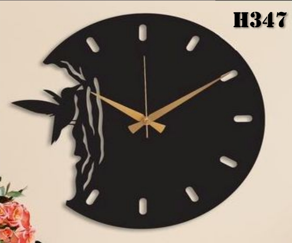 ساعت طرح دارکوب  مدرن